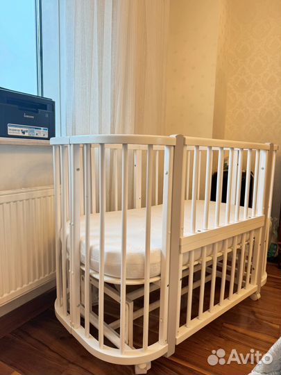 Кроватка-трансформер с маятникомм