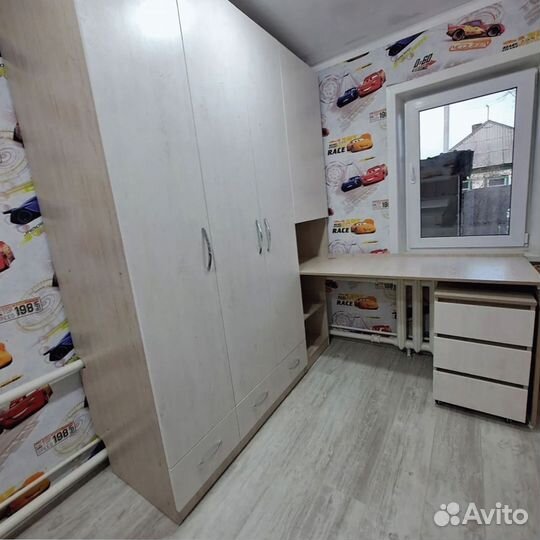 Рабочая зона у окна арт 127