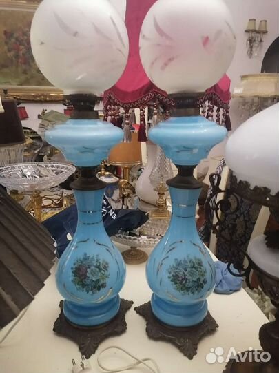 Лампа настольная