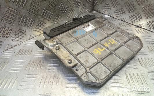 Блок управления двс toyota auris E150 (9LV04PC01)