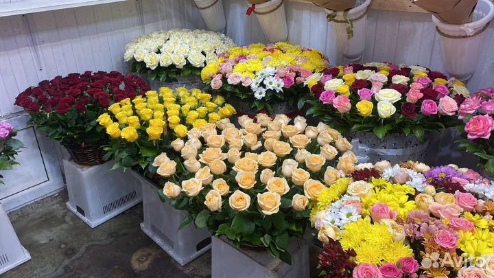 Доставка цветов / Цветы оптом