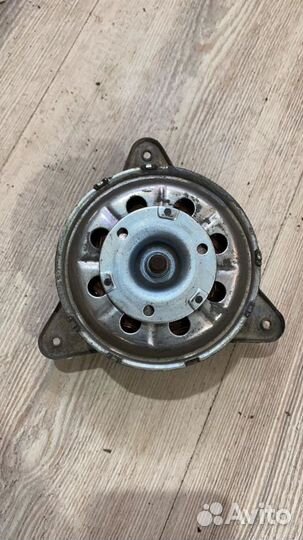 Мотор вентилятора охлаждения Моторчик Renault lagu