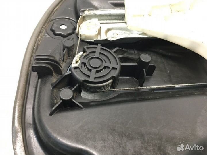 Стеклоподъемник задний правый Kia Optima 3 седан