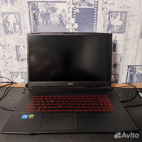 Отдам ноутбук MSI katana GF 76 12UC в дар умному ч