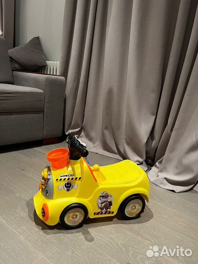 Каталка паровозик