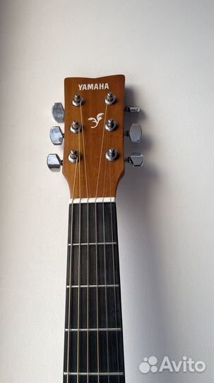 Гитара Yamaha