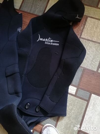 Гидрокостюм