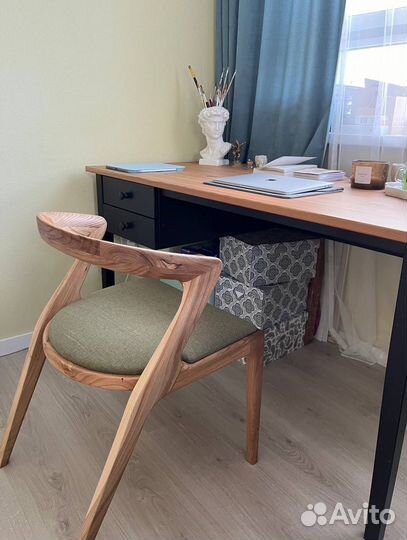 Стул из массива