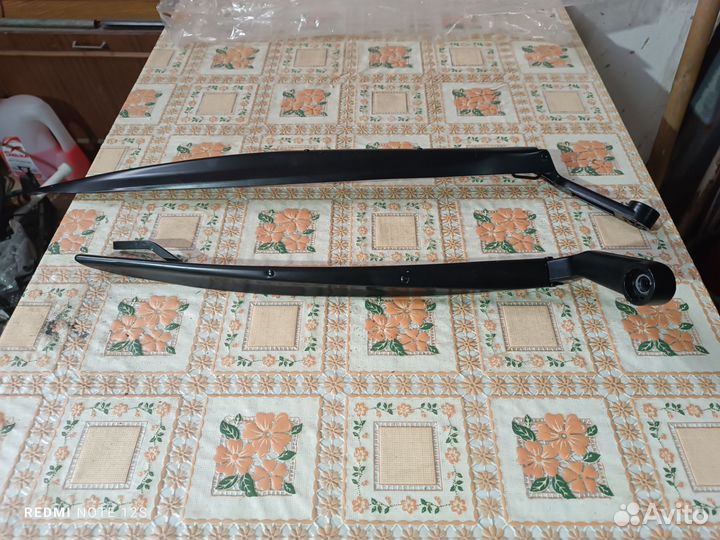 Поводок стеклоочистителя ваз