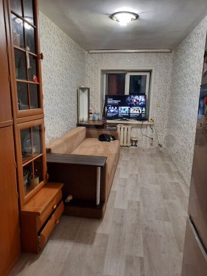 Комната 12,4 м² в 5-к., 2/5 эт.