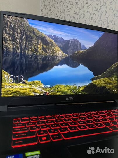 Игровой ноутбук msi katana gf76 (11ue-269xru)