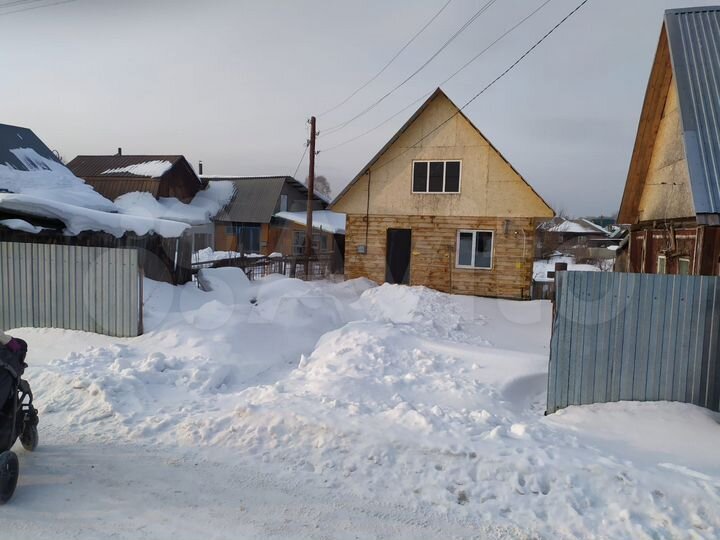 Дом 60 м² на участке 5 сот.