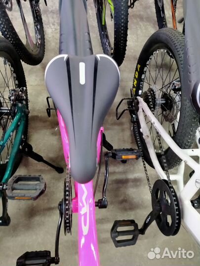 Велосипеды и аксессуары