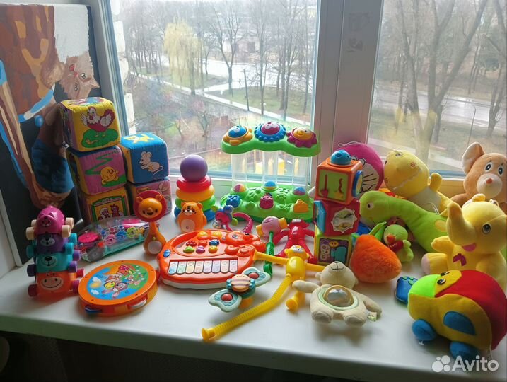 Детские игрушки для малышей