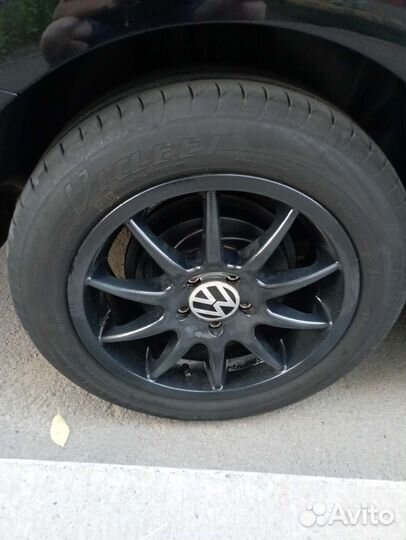 R15 Viatti Strada Asimmetrico V-130 185/60, PCD 5x100 DIA 57.1