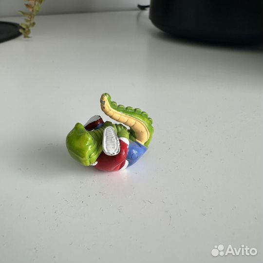 Игрушки из киндер сюрприза 90х