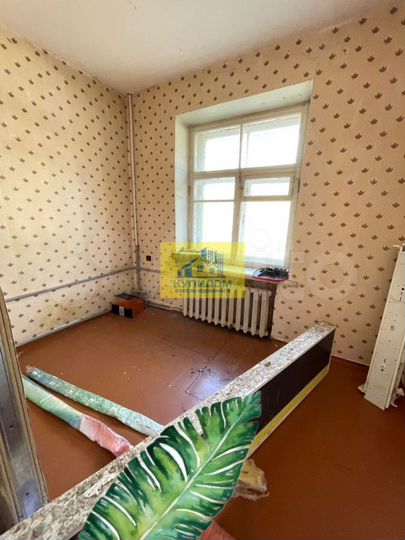 3-к. квартира, 74 м², 1/4 эт.