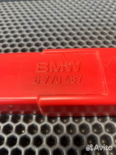 Знак аварийной остановки Bmw X7 G07 M-pack B57D30