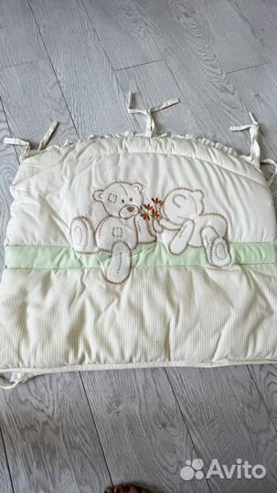 Бортики в кроватку,фирма Золотой гусь