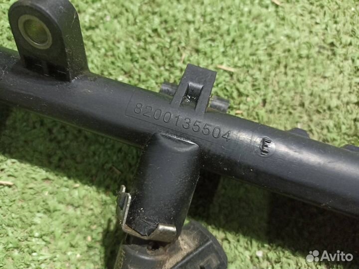 Топливная рампа Renault Megane 2 седан 1.6 2008