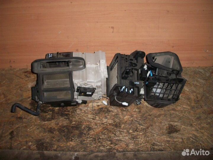 Корпус отопителя (печки) Ford Escape универсал 2.3