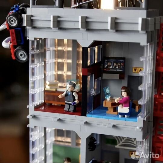 Lego 76178 Marvel редакция Дейли Бьюгл
