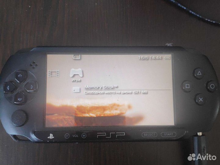 Sony PSP e1008