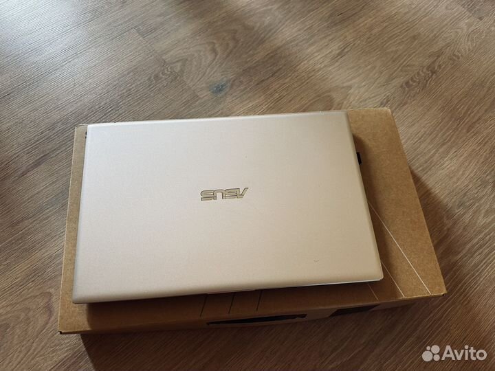 Ноутбук asus VivoBook 14 R424D