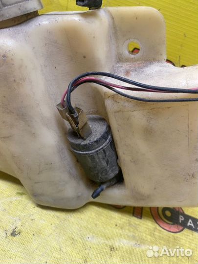 Бачок омывателя Лада 2110 2003