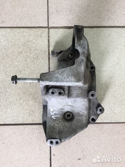 Кронштейн двс Opel Vectra B