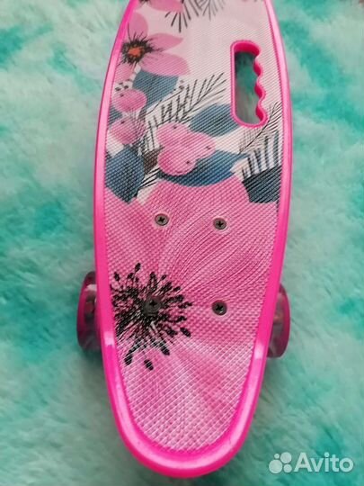 Пениборд С ручкой для переноски розовый