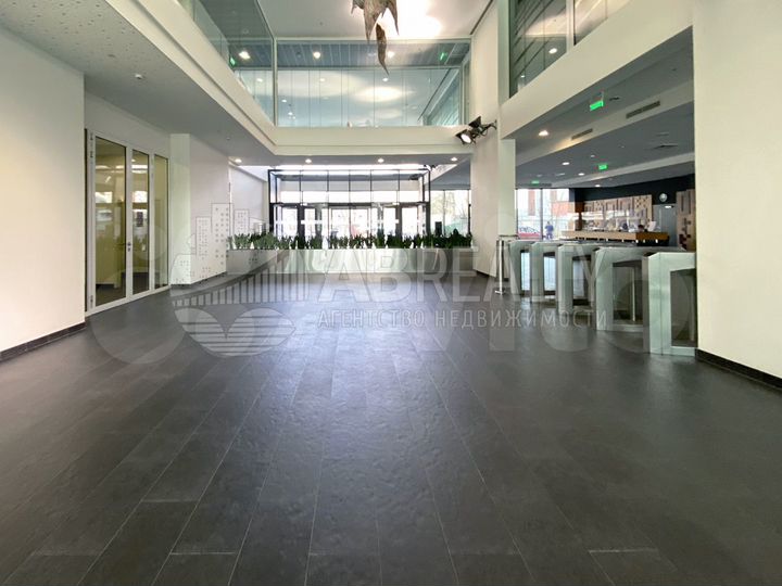 Офис 1686 м² в бц А кл.с паркингом на Ленинском пр