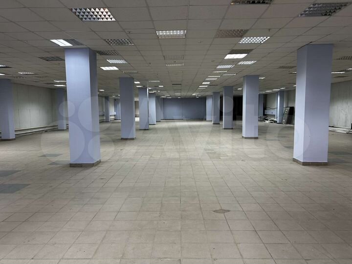 Сдам торговое помещение, 1000 м²