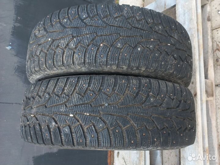 Nokian Tyres Hakkapeliitta 5 235/65 R17