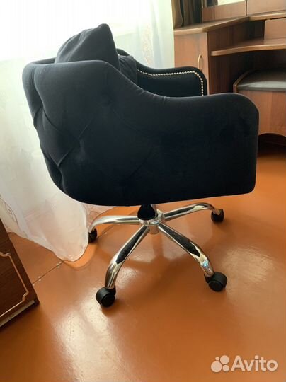 Мягкий стул кресло