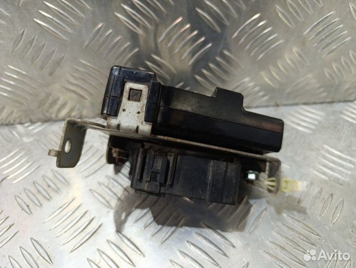 Блок управления центральным замком Kia Cerato купе