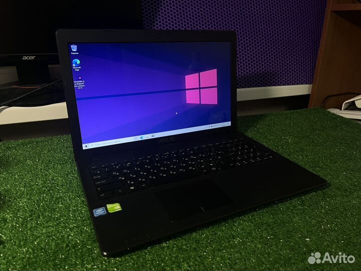 Asus /4ядра/8гб озу/ssd/новый акб