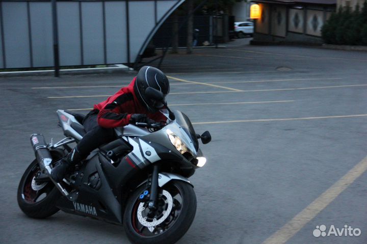 Yamaha R6
