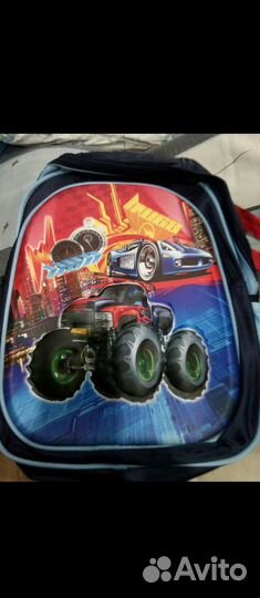 Школьный рюкзак