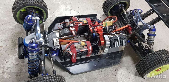 Радиоуправляемая модель 1:5