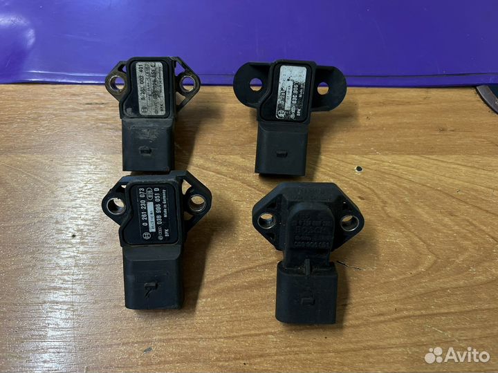 Датчик давления наддува VAG