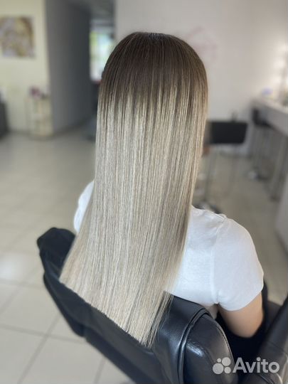 Кератиновое выпрямление волос