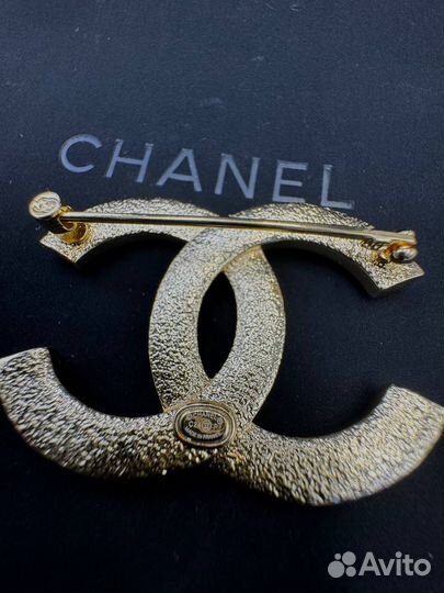Брошь chanel
