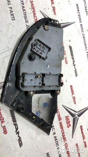 Пульт управления сиденьем зад прав W140 Mercedes