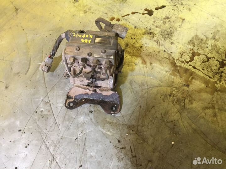 Блок абс toyota corolla