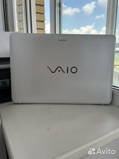 Ноутбук Sony Vaio SVF152A29V