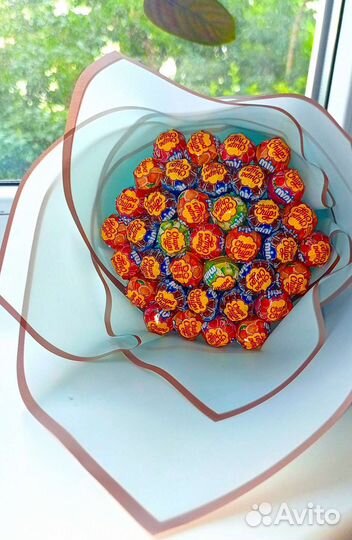 Съедобный букет из чупа чупсов