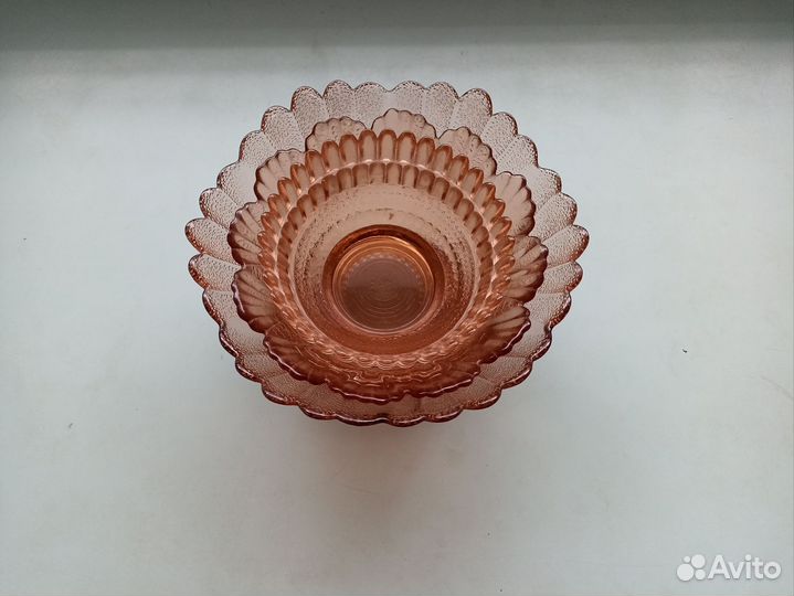 Ваза салатник цветное стекло