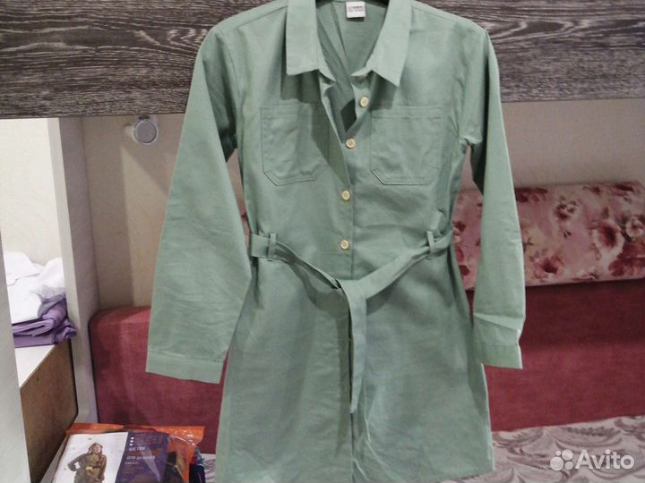 Платье для девочки 140 новое