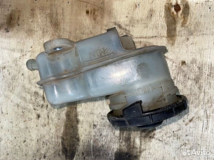 Бачок для тормозной жидкости Honda Civic 4D 1.8